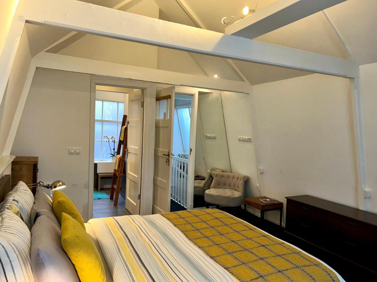 Amsterdam 4 Holiday GuestRooms Buitenkant foto
